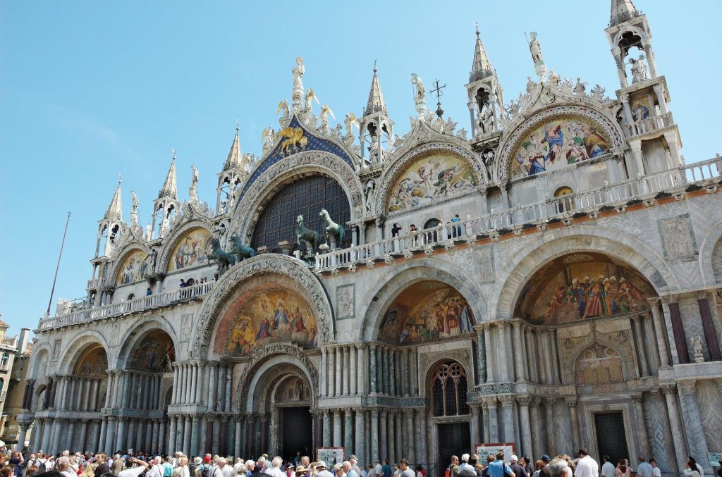 These Top Most Famous Churches In The World