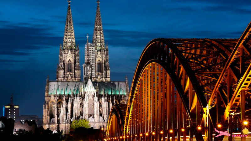 Cologne Cathedral (Kölner Dom): A Gothic Masterpiece