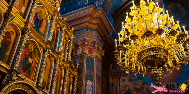 Exploring the Top 10 Beautiful Church Chandeliers